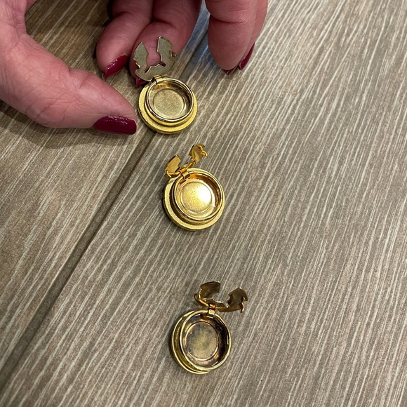 3 Metal Button Covers - Gold - Picture 5 of 5